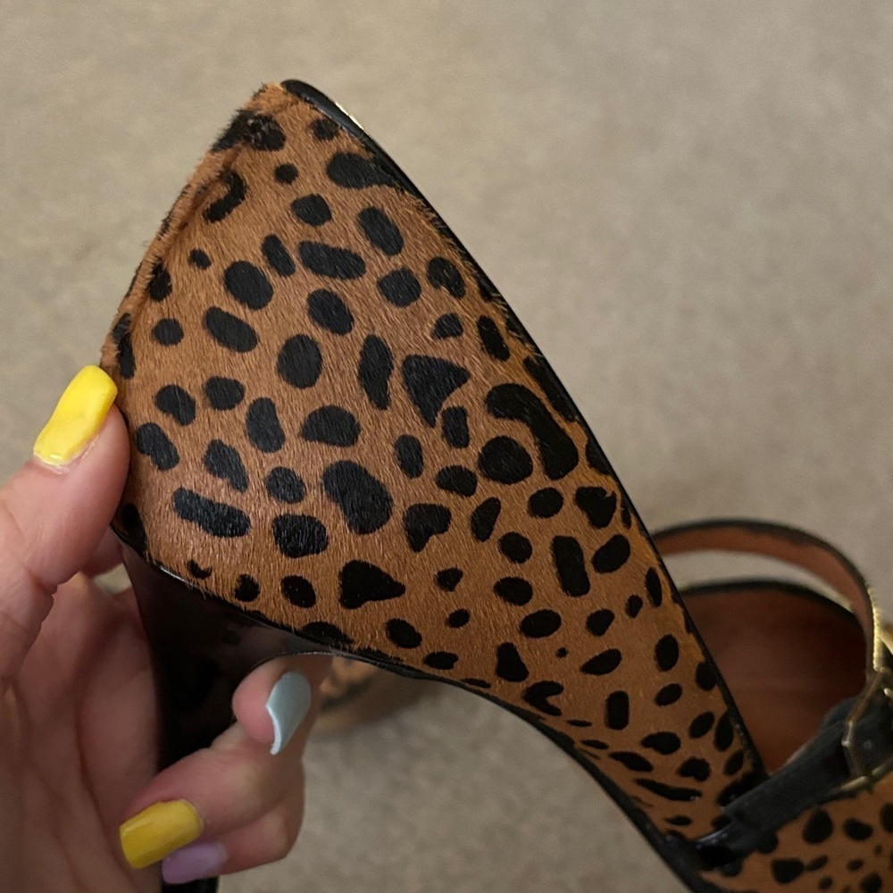 Halogen Calf Hair Leopard Print Heels with Black Straps size 8 - Picture 6 of 7